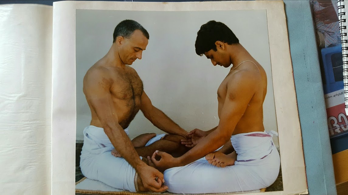 Ashtanga Yoga aula gratuita para principiantes