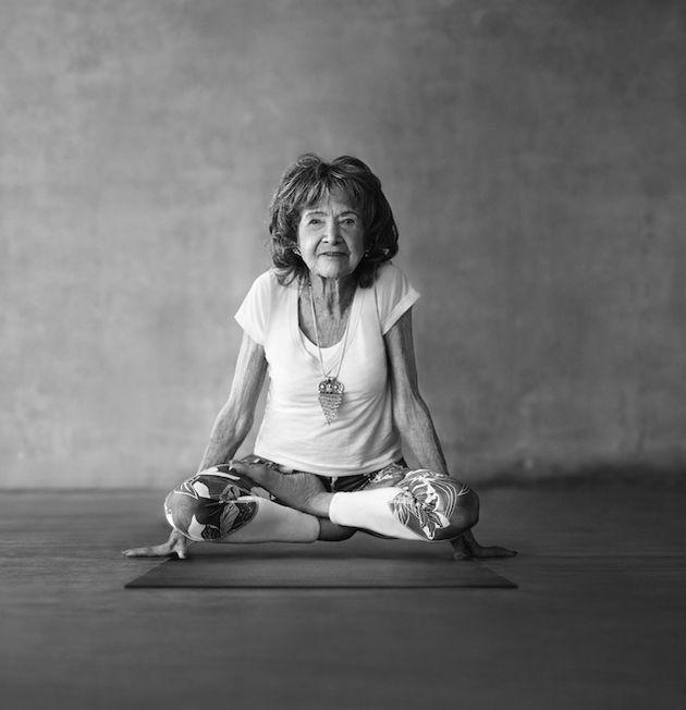 Como o Yoga alegrou sua vida por mais de 100 anos